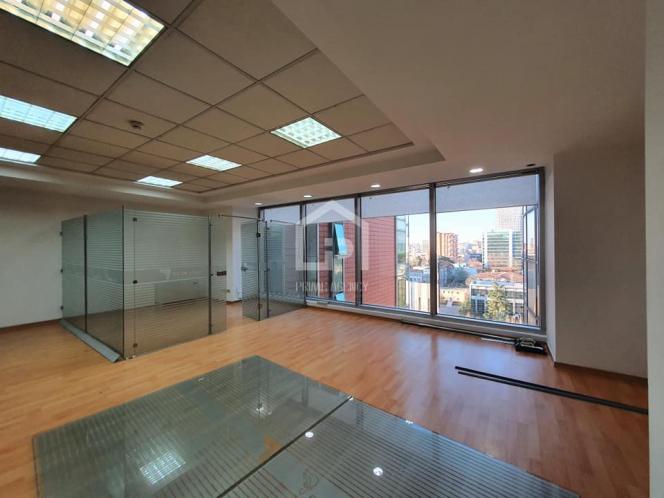 JEPET ME QERA ; Super ambjent biznesi/ Center Shoping ETC