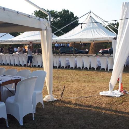 tenda tavolina Karrige me qera 0676658901